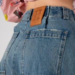 SK8 - WOMAN -Clothing Discounts sk8 woman htc los angeles 688948